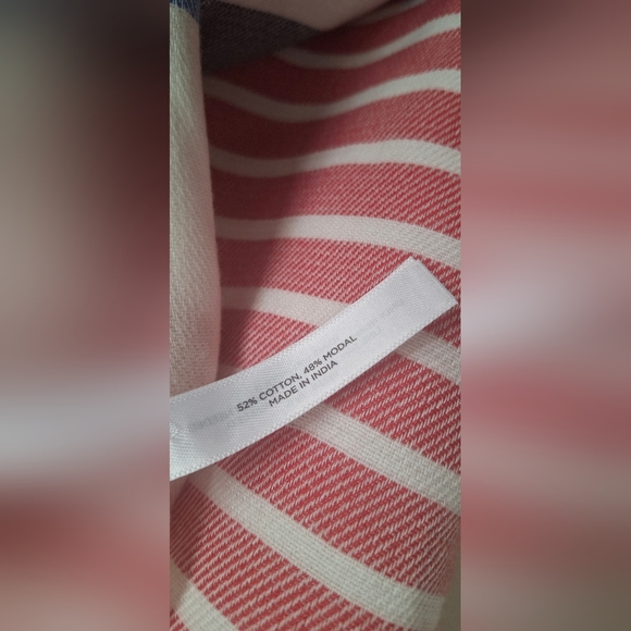 Talbots Womens Oversized Scarf Red White Blue Striped Accessory Classic travel - Picture 5 of 5